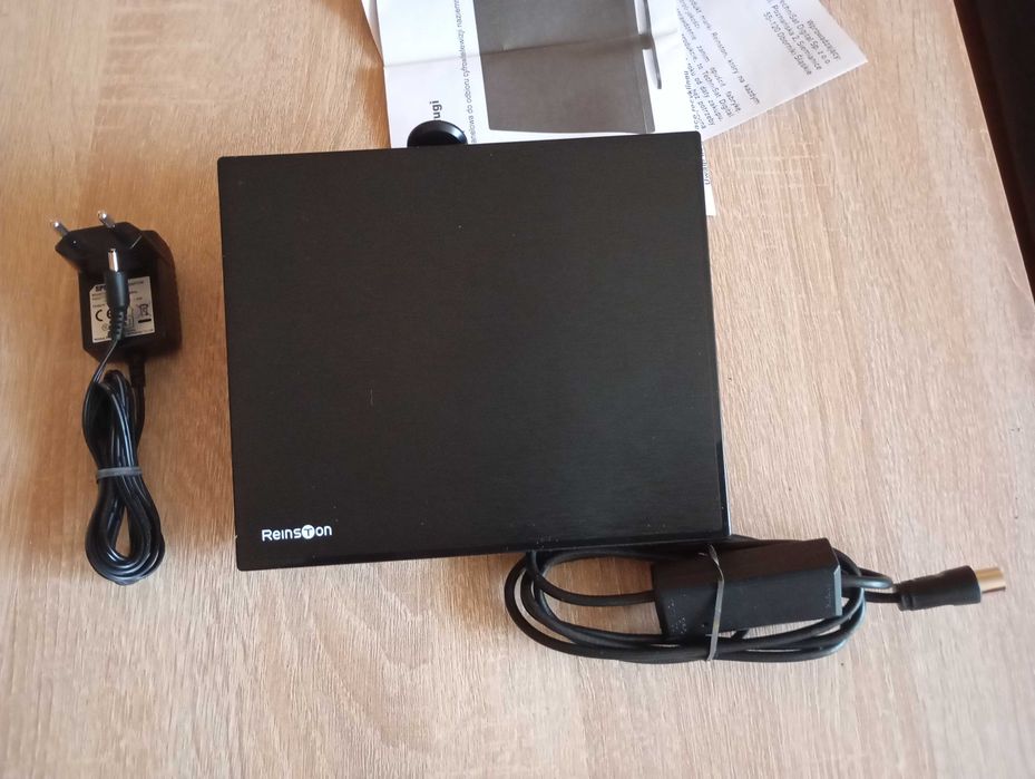 Antena wewnętrzna aktywna Reinston EAN001 DAB+ DVB-T2 UHF Filtr 5G/LTE