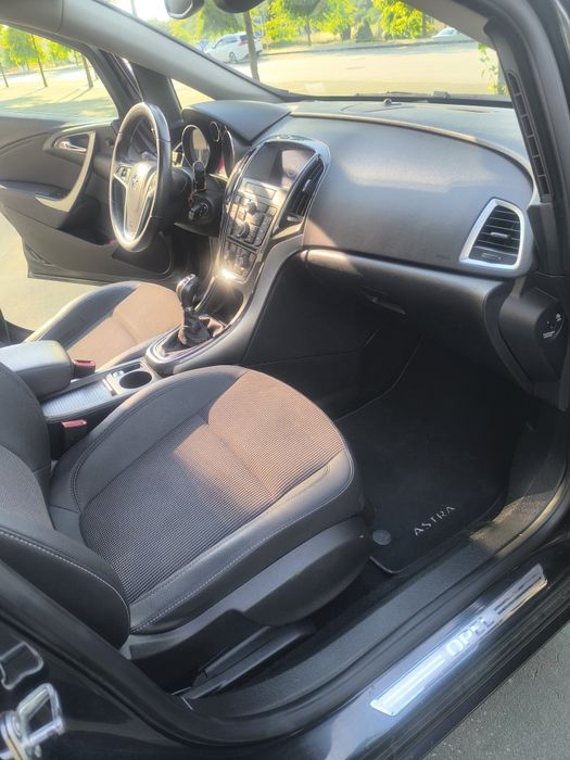 Opel Astra Spors tourer  Executive 1.7cdti