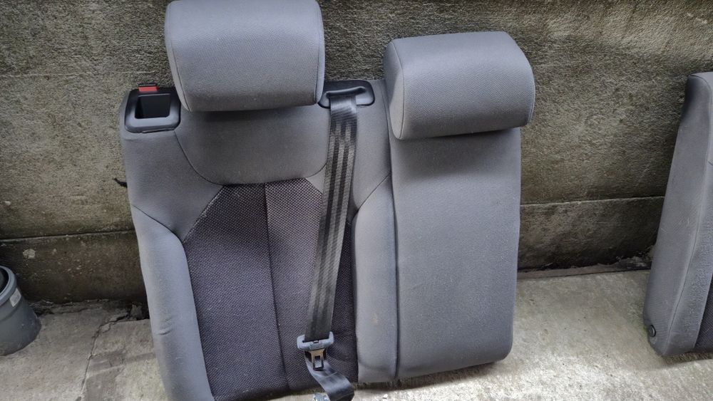 Sprzedam siedzenia do Seat Leon 1P1