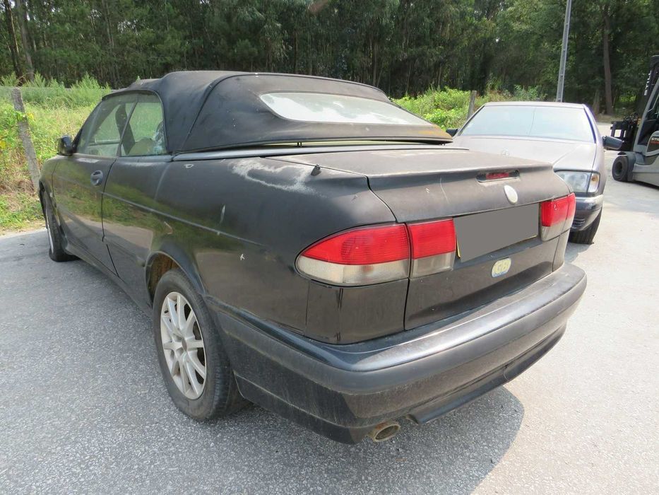 SAAB 900 2.0 de 2000 - Peças Usadas