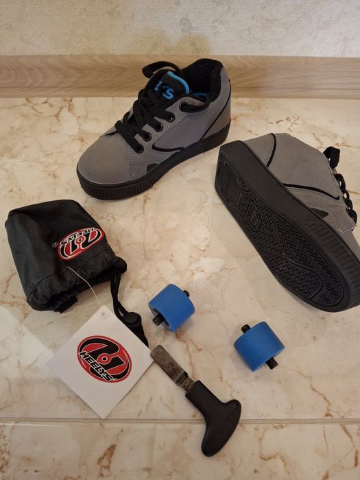 HEELYS сірого кольору 18см