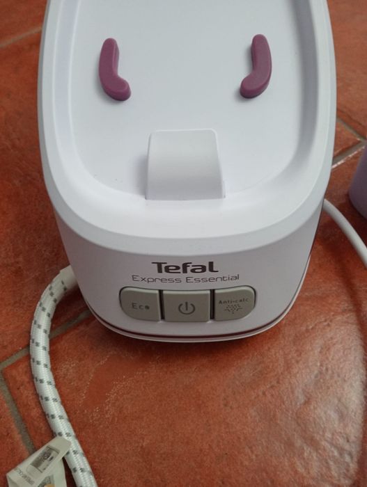 Ferro de engomar Tefal