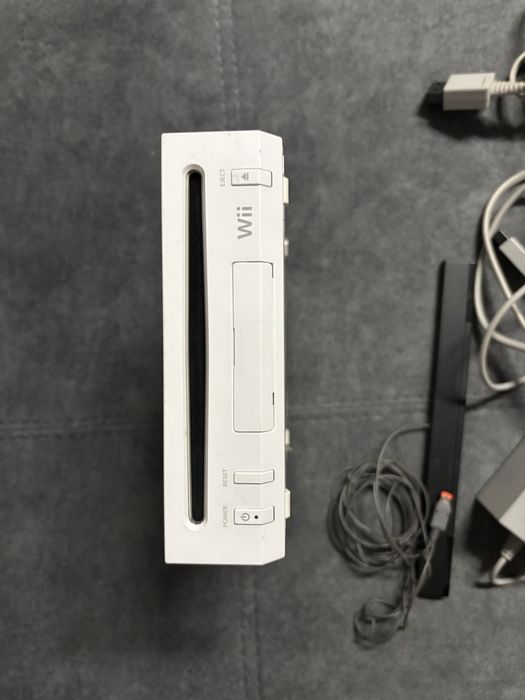 Wii Consola + Comando e Nunchun + Jogos