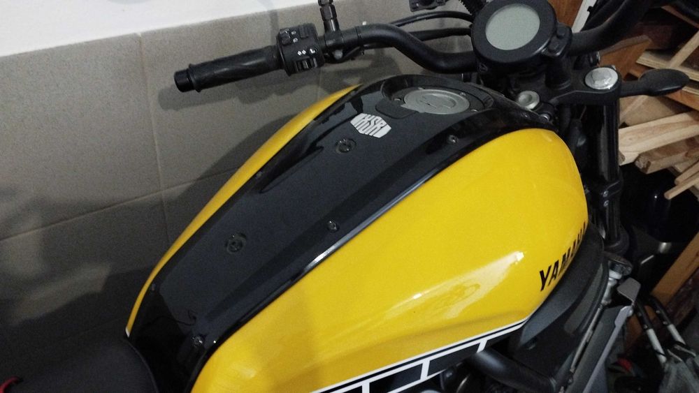 Mota Yamaha como nova - XSR-700 edição especial aniversário 60 anos