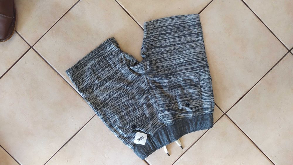 Okazja cenowa! Nowe  spodenki od Croppa XS