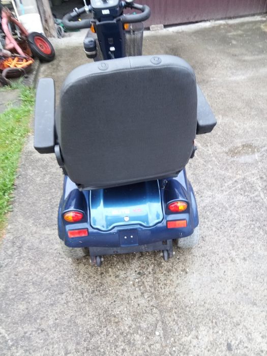 Sprzedam wózek inwalidzki