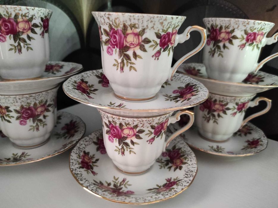 Filiżanki Cora, stara porcelana Wałbrzych, PRL, Nowe