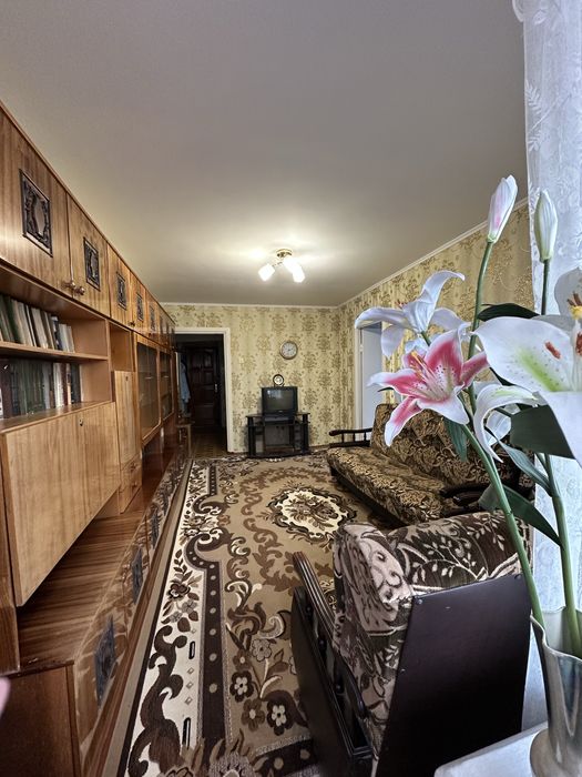 Двухкомнатная квартира. Левка Лукьяненко.