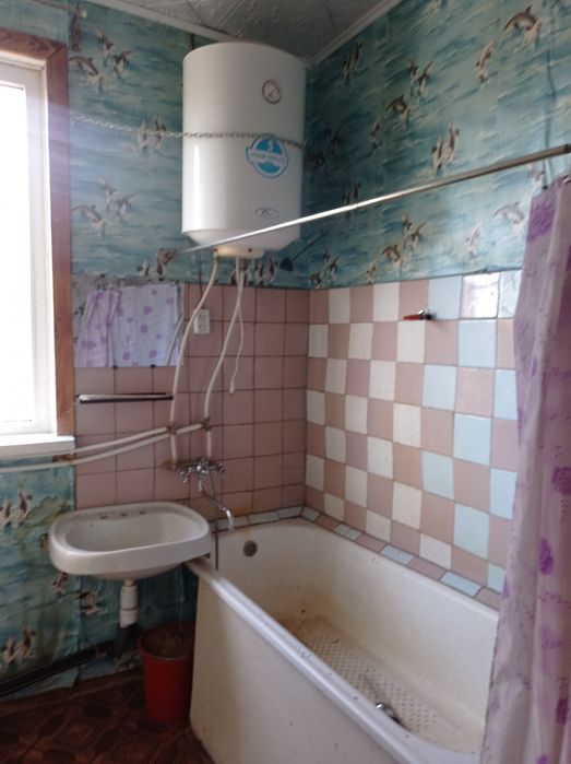 Будинок неподалік річки Десна. ЗРУЧНОСТІ. Село Гусавка.