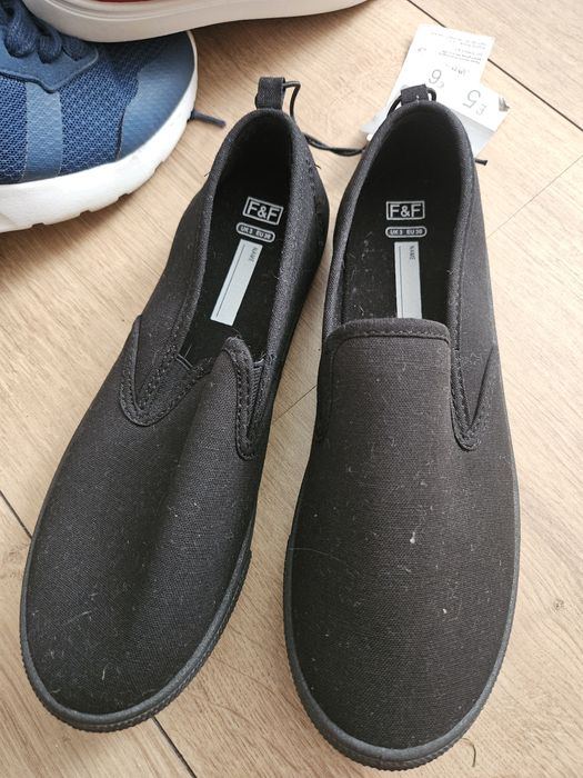 Zestaw butów dla chłopca rozm.36