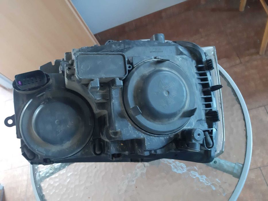 VW T5 Lift reflektor lewy