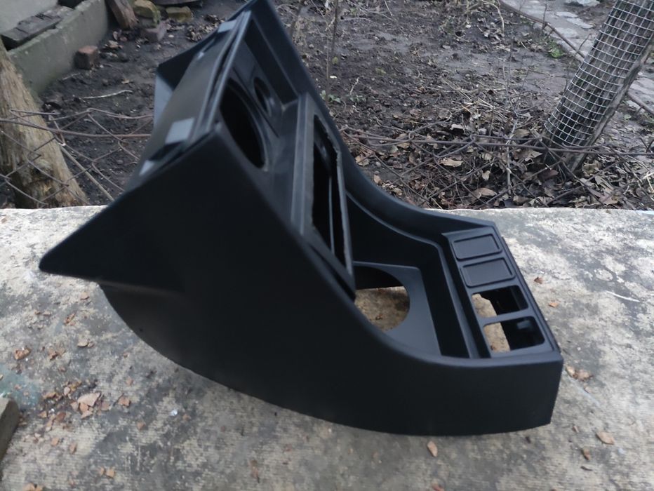 Панель от ваз 2105 и много других запчастей для ваз 2101