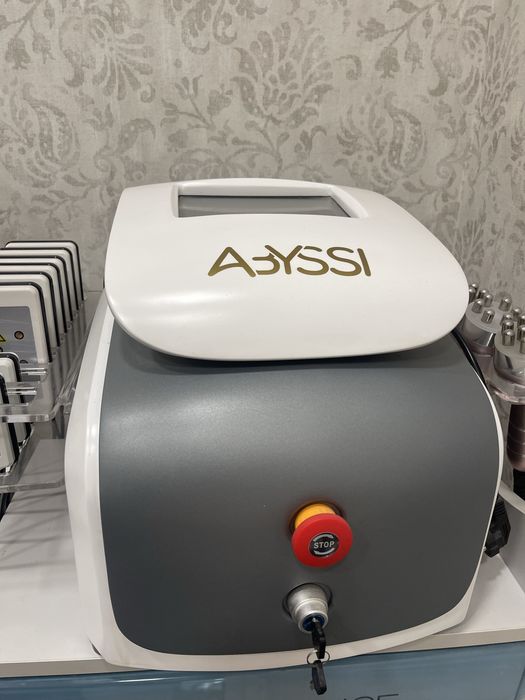 Maquina radiofrequencia e cavitação