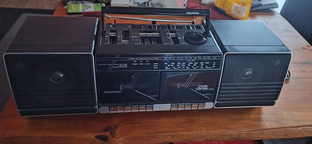 radiomagnetofon grundig party center
