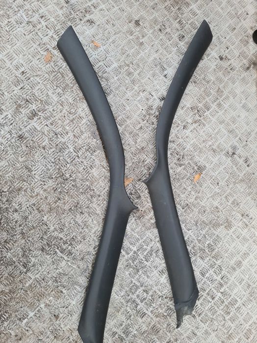 Porsche 911 4S 996 osłona słupka lewa prawa poszycie