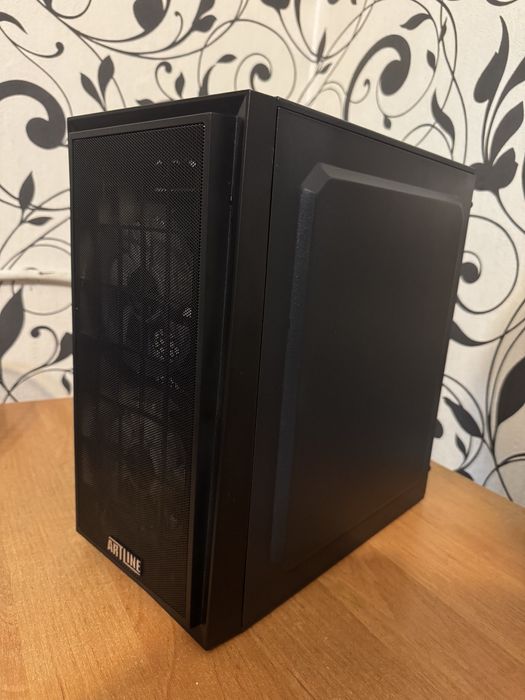 Корпус пк Qube Qbc