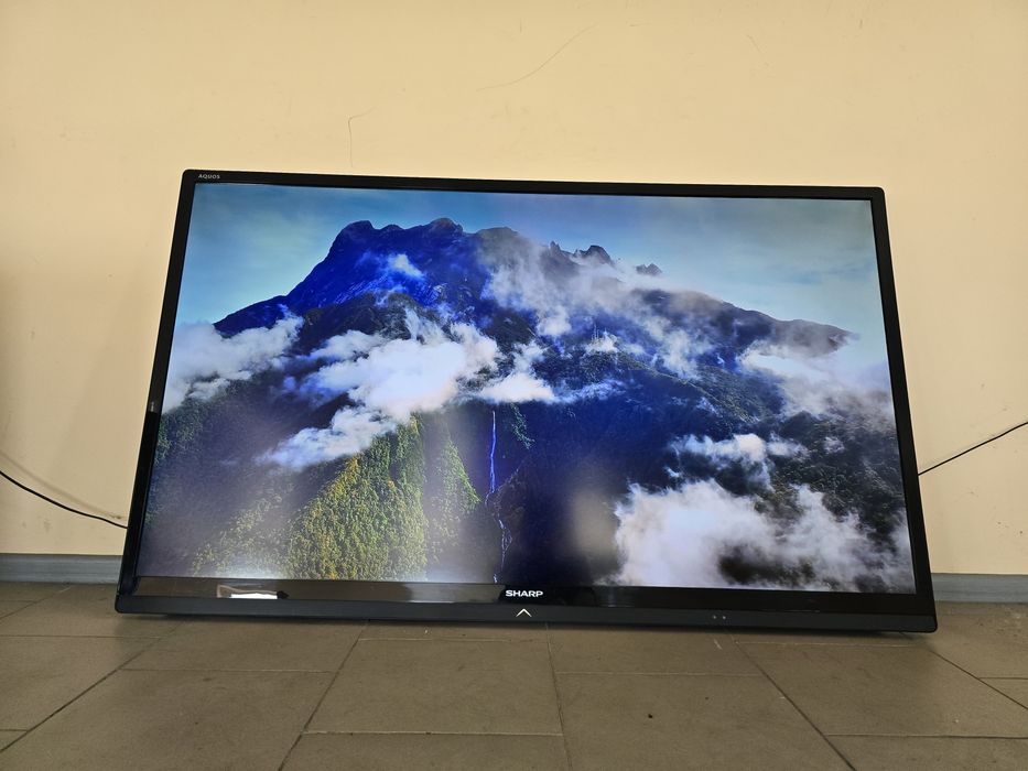 Телевізор Sharp LC-60LE635E