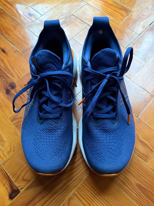 ASICS Gel Nimbus 25 - tamanho 44