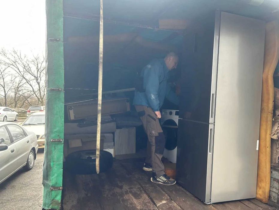 Вантажні перевезення, переїзди, перевезення меблів офіс, газель до 2т