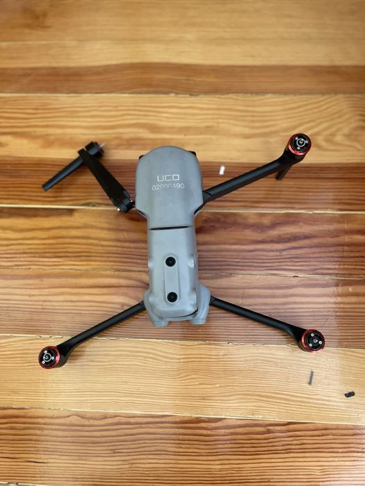 Autel evo 2 v3 на запчастини або ремонт