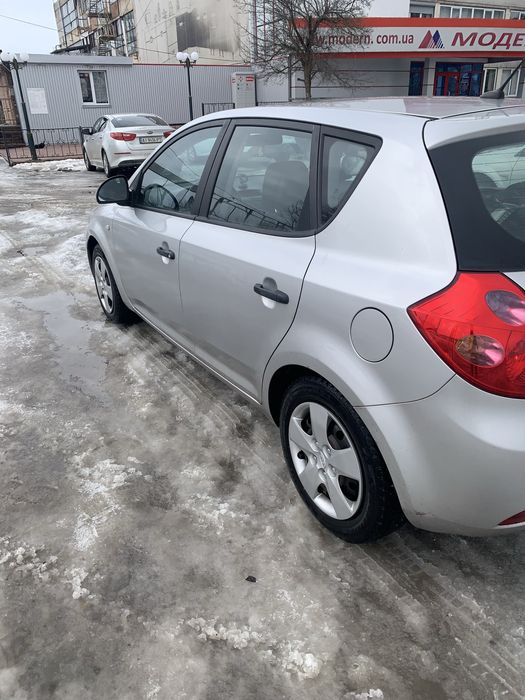 Kia ceed 2008 1.4