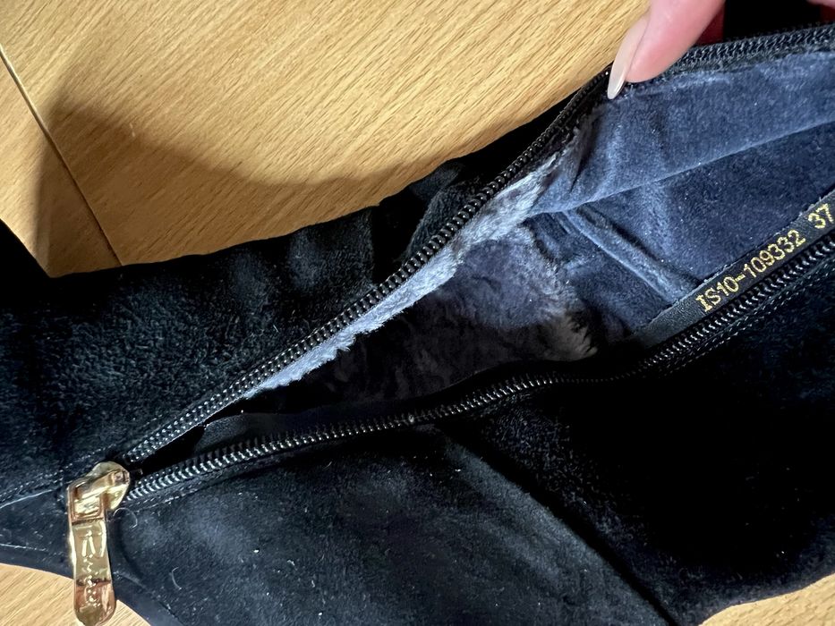 Жіночі чоботи ботфорти