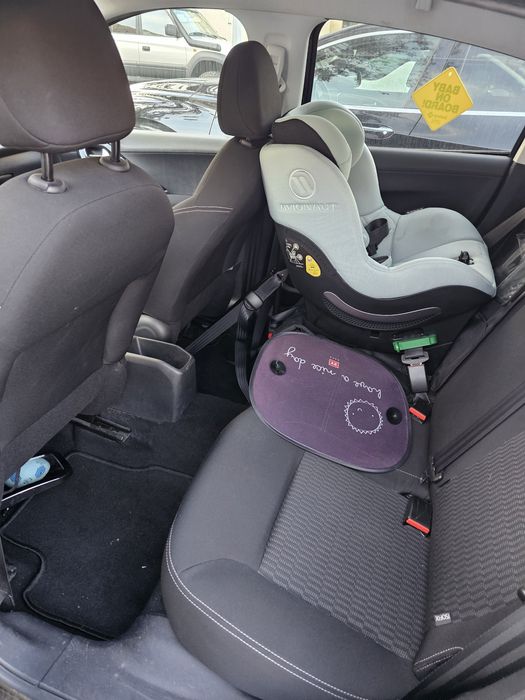 PEUGEOT 208 (2015) vTi