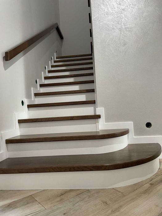 Сходи на замовлення під ключ, дерево, метал, обшивка, металеві каркаси