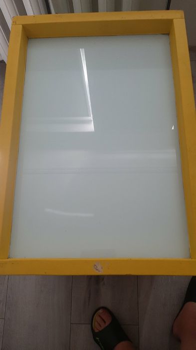 Стол для рисования песком.