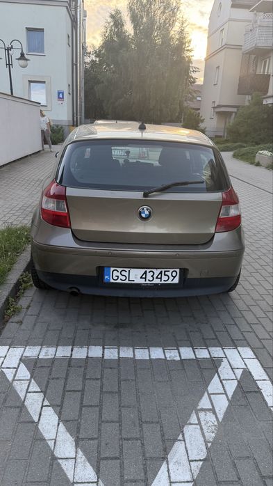 BMW  116i  продам