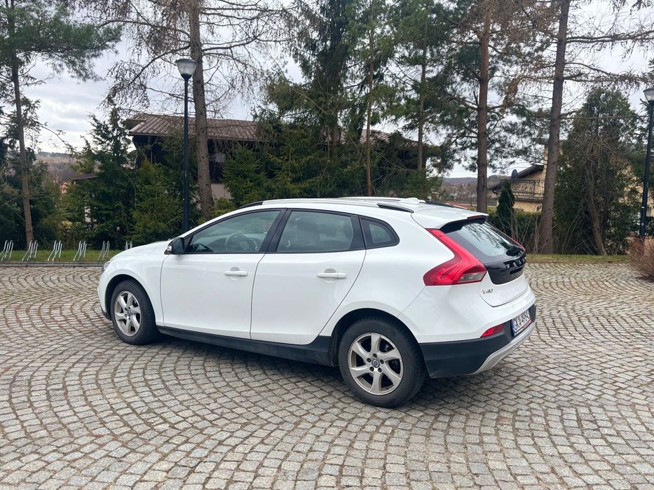 Volvo V40 Cross Country Volvo v40 crosscountry cross kamera cofania 1.6 HDI zadbany egzemplarz