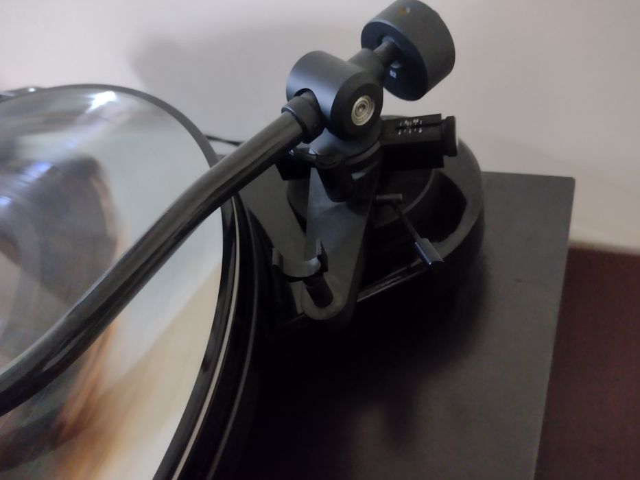 Gramofon RPM - 1 carbon