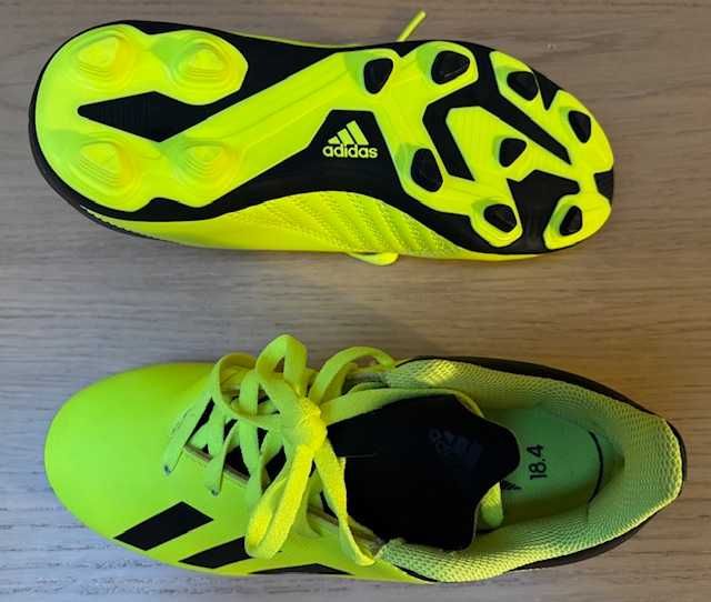 Chuteiras Adidas X novas nº 33