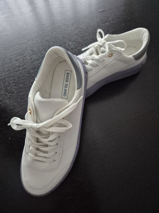 Sprzedam buty sportowe River Island