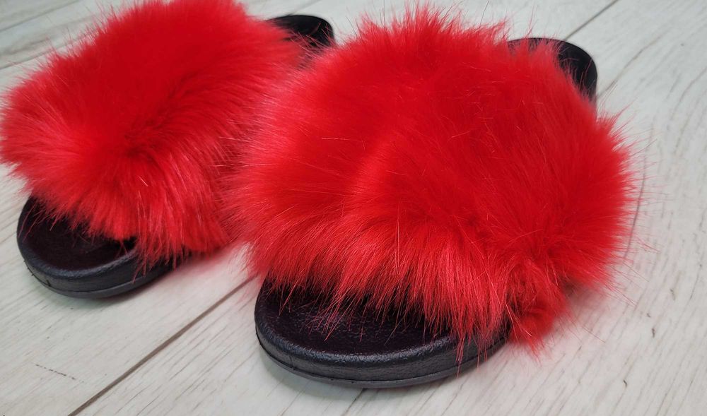 Klapki rozm 36-41 z futerkiem papucie buty CZERWONE TU KUPUJESZ 37