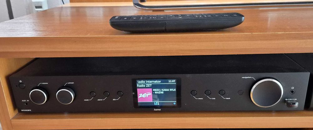 Radio internetowe HAMA DIT2105SBTX  jak nowe + pilot