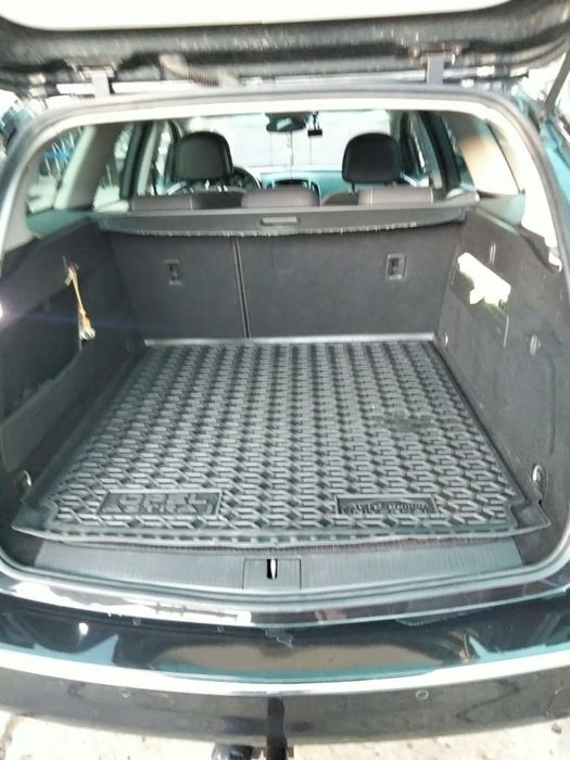 Продам Опель Astral j Sport Turer 1.7 cdti