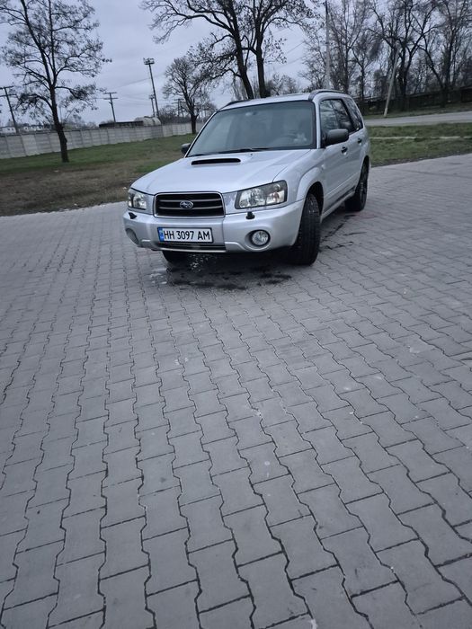 Субару форестер 2004г