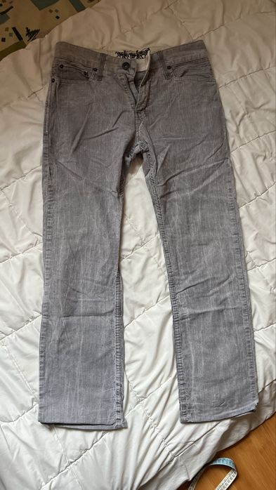 Джинси      Levis