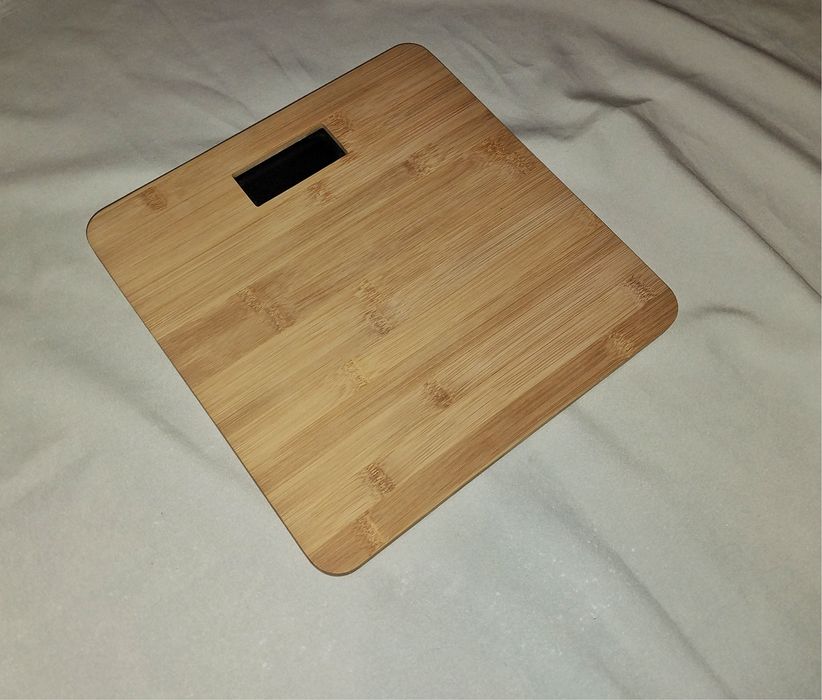 Якісні стильні деревʼяні ваги з дерева весы деревянные ваги підлогові