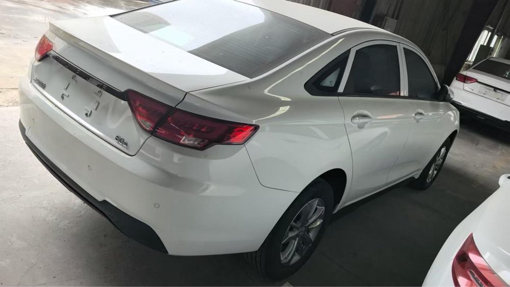 Geely Maple 2022