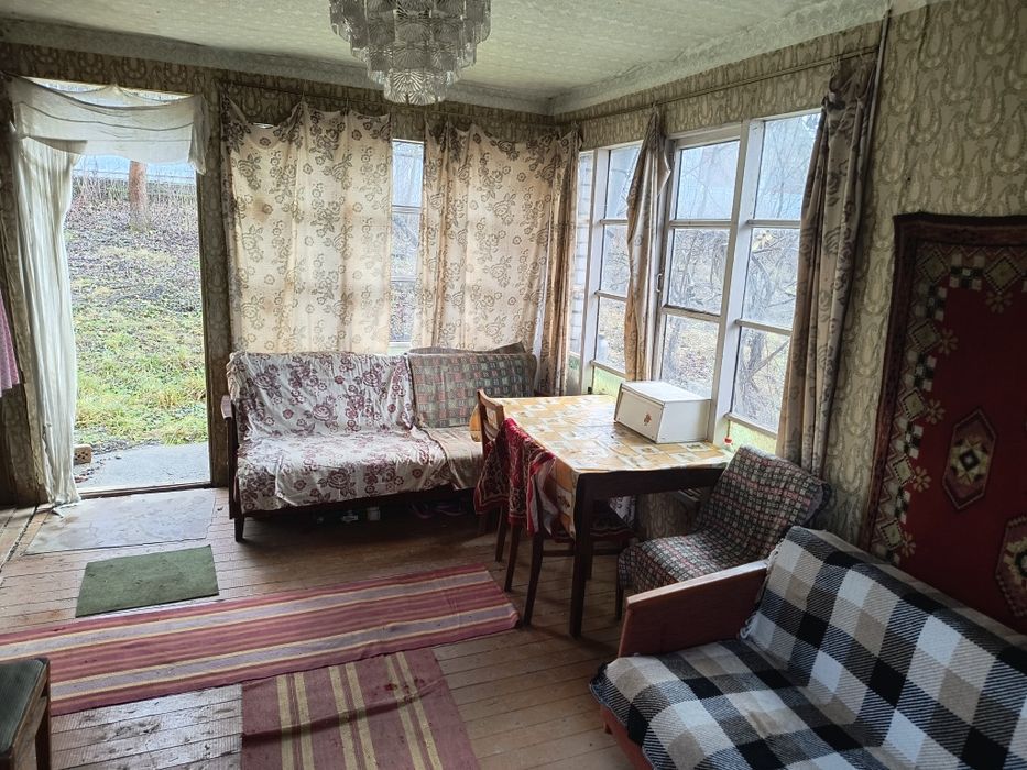 Дачний будинок у мікрорайоні Дубове