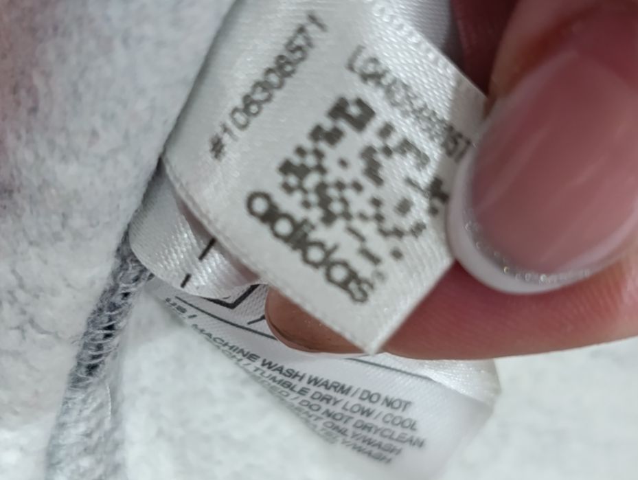 Oryginalna bluza z kapturem Adidas rozmiar 134-140 wymiary na fotkach