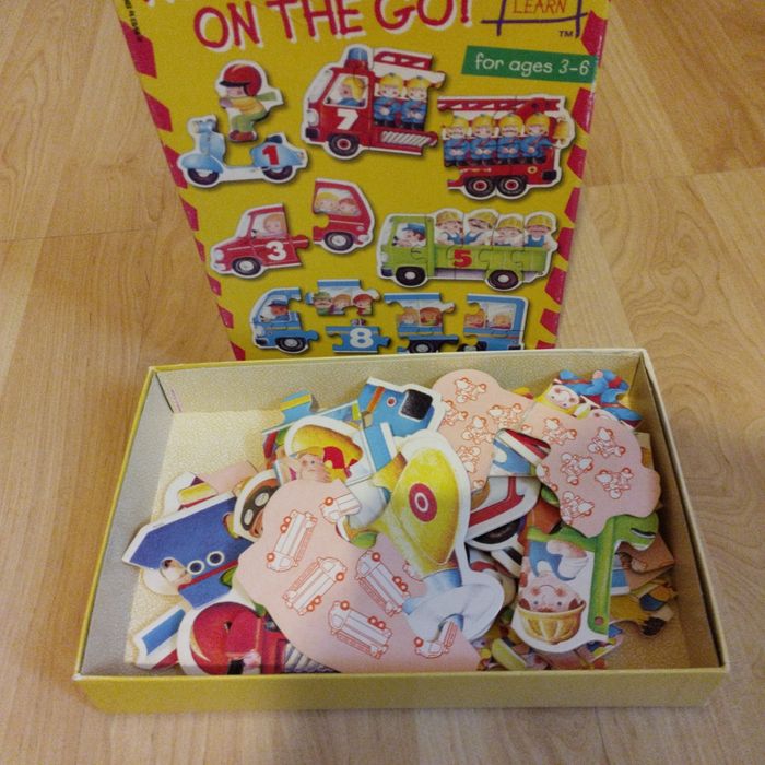 Puzzle pojazdy nauka cyferek