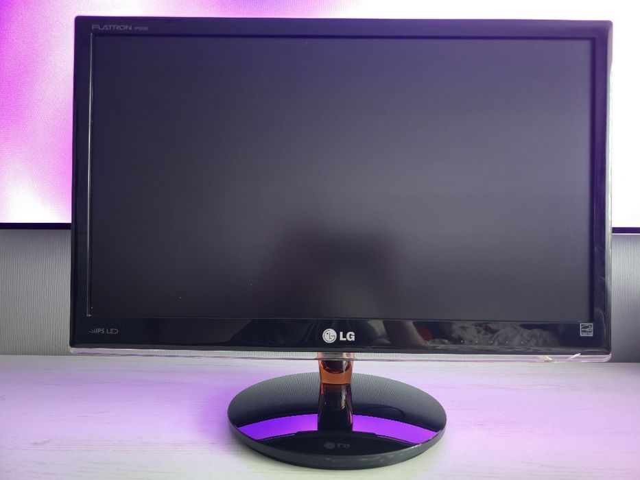 Монітор LG flatron IPS236V-PN 23"