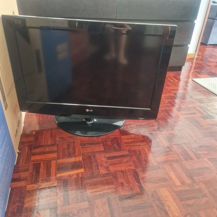 Tv lg como nova lcd