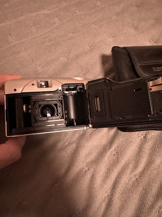 Фотоаварат Konica Zoom FX50