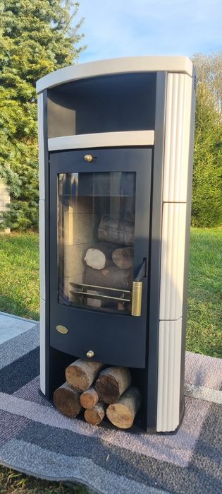 Kominek ,Kominek narożny 9 KW.  W eleganckim stanie ! koza , piecyk