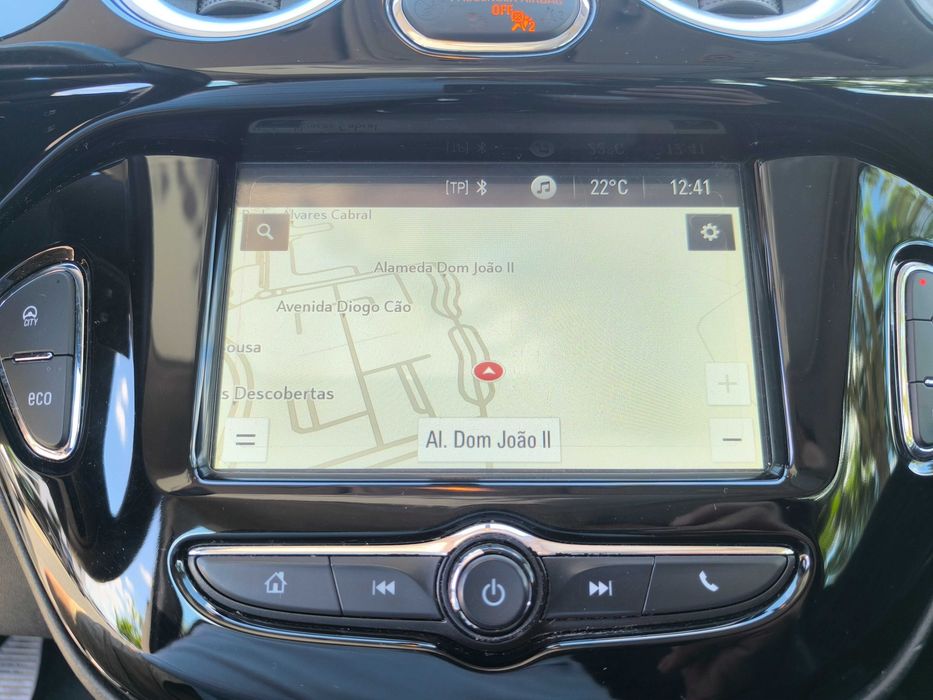 Opel Adam 1.0 Turbo 115cv CX6 Velocidades em bom estado