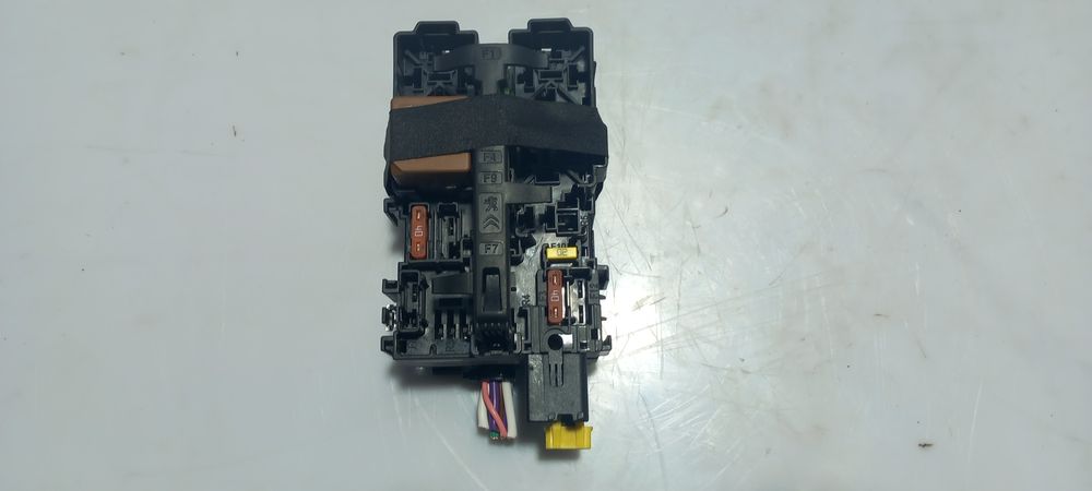 Caixa fusíveis / SAM / BSI CITROËN C4 III